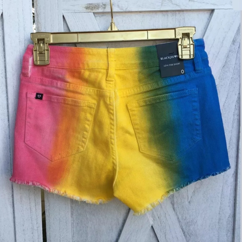 Black Heart Rainbow Cutoffs Sz 0 - Picture 2 of 4